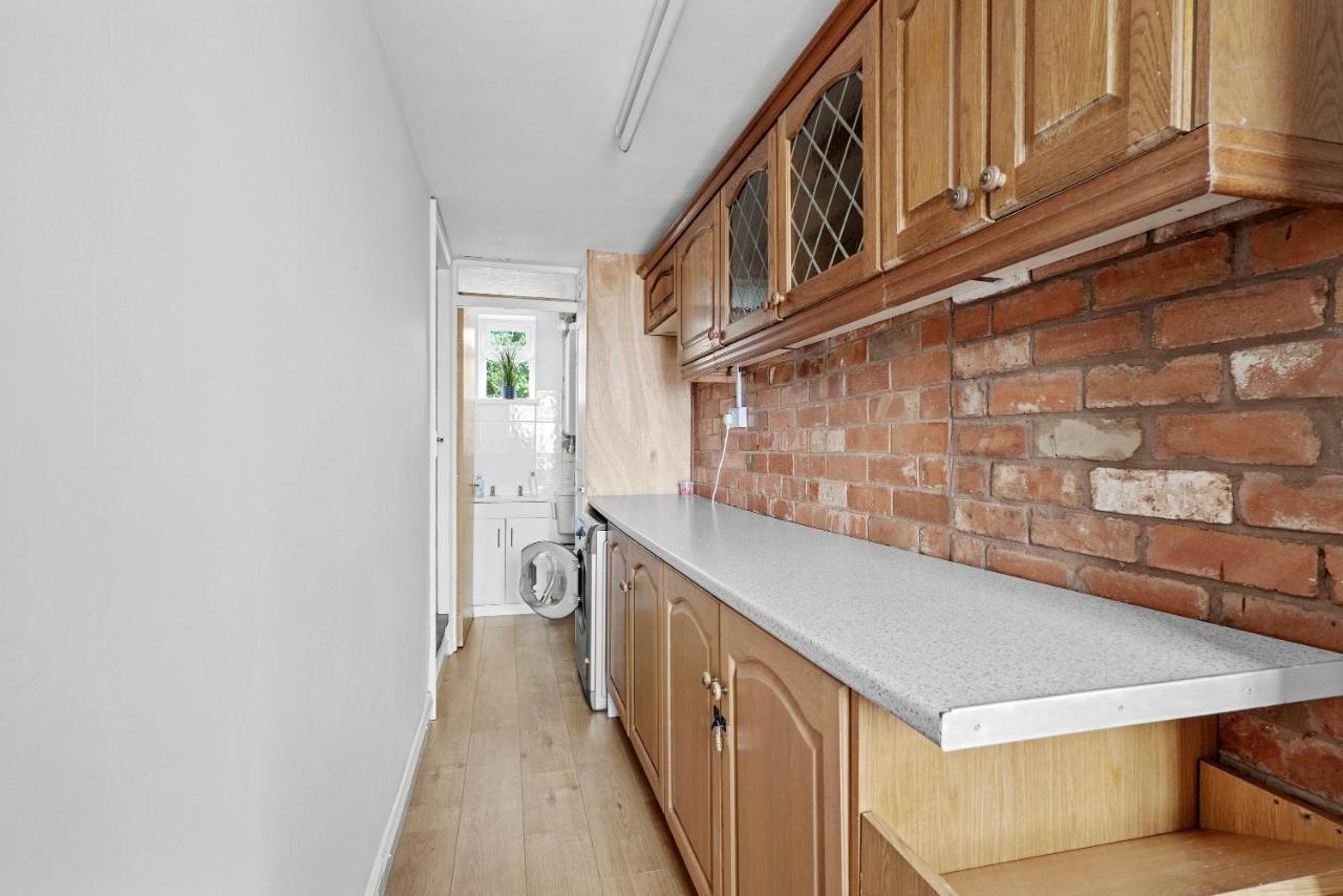 Wheelbarrow Cottage Bengeworth Экстерьер фото